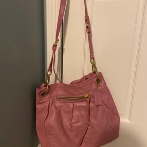 Coach Bags - Pink Leather Coach Bag Coach Bags - Pink Leather Coach Bag